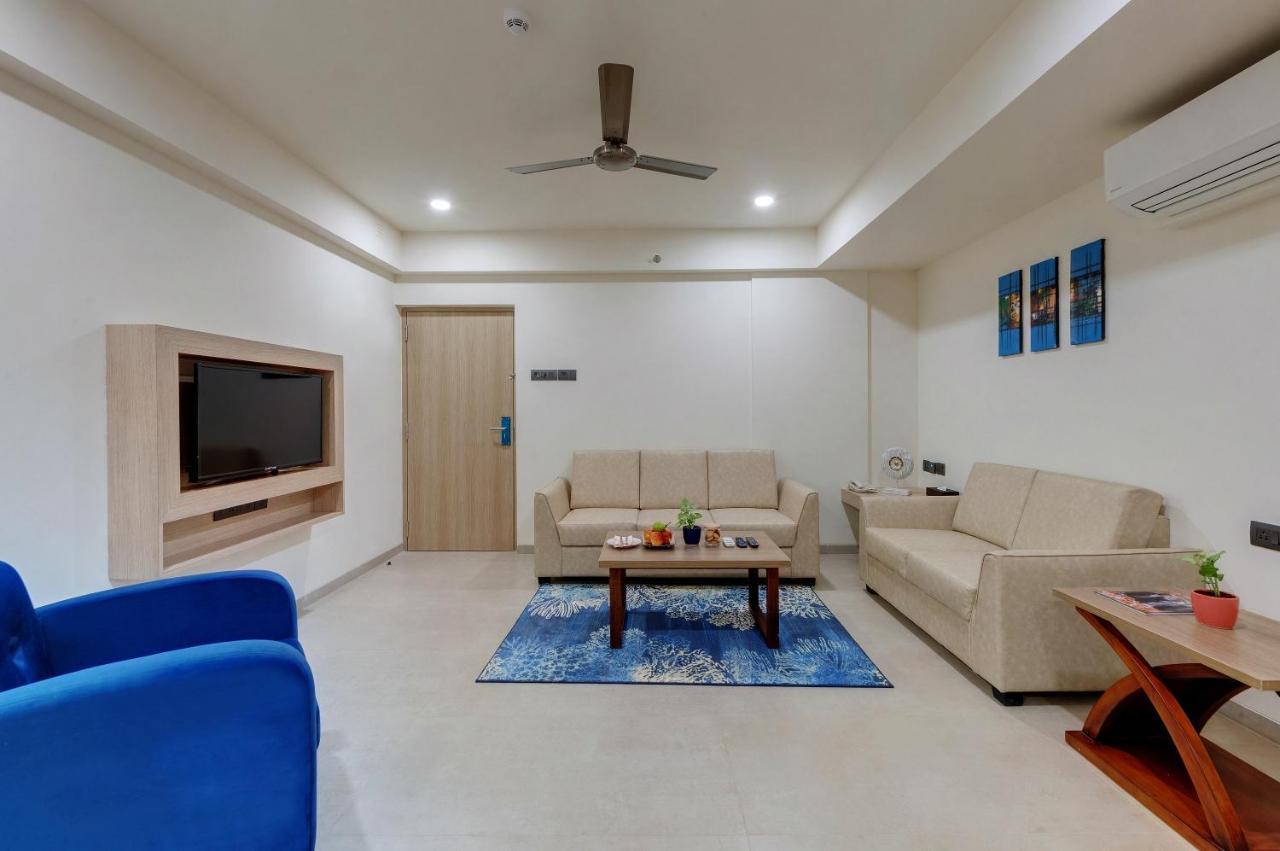 The Fern Habitat, Candolim, Goa Экстерьер фото